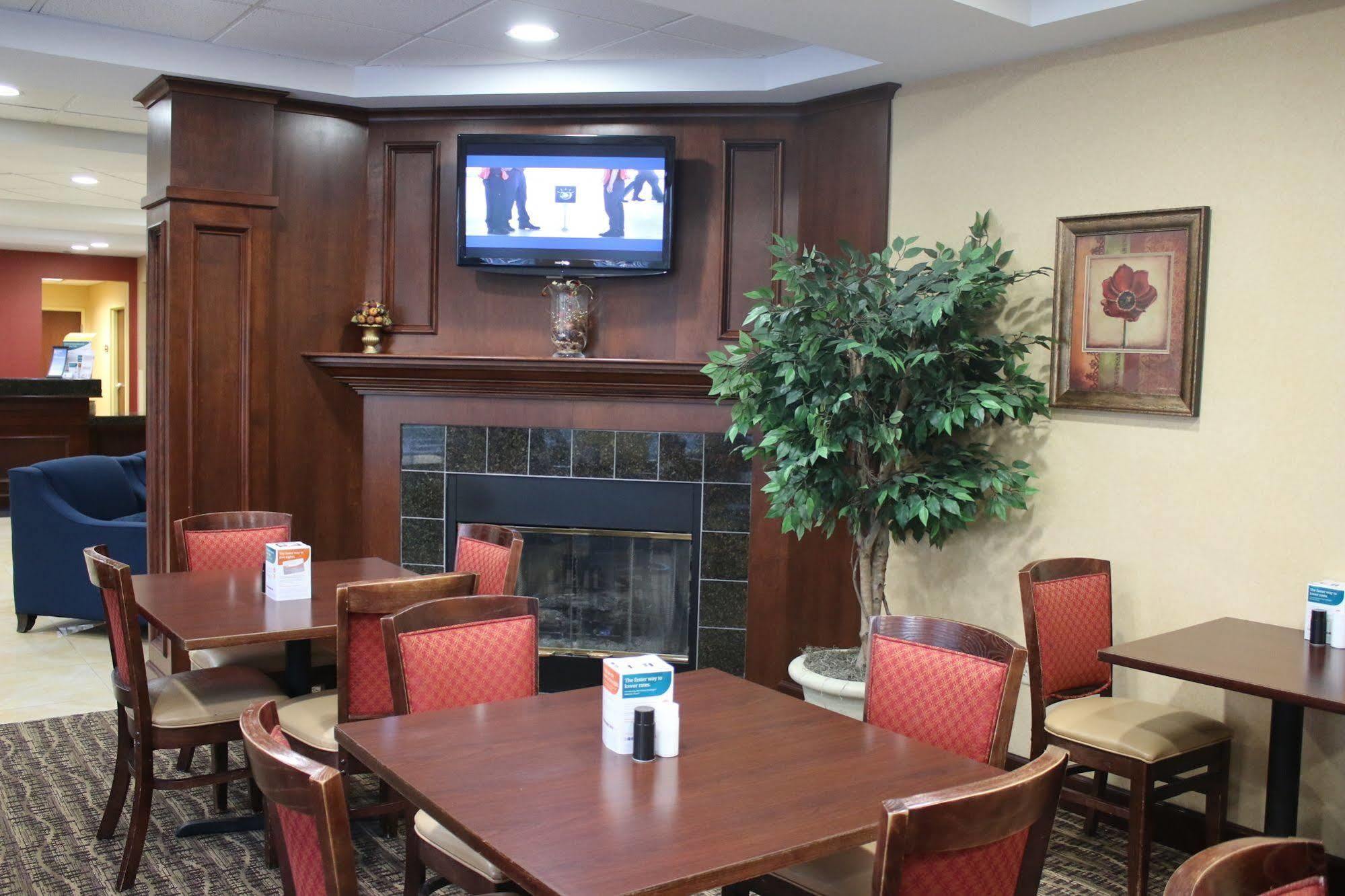 Comfort Inn & Suites Scarborough-Portland מראה חיצוני תמונה